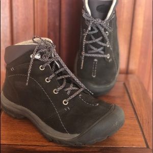 Keen hiking boots